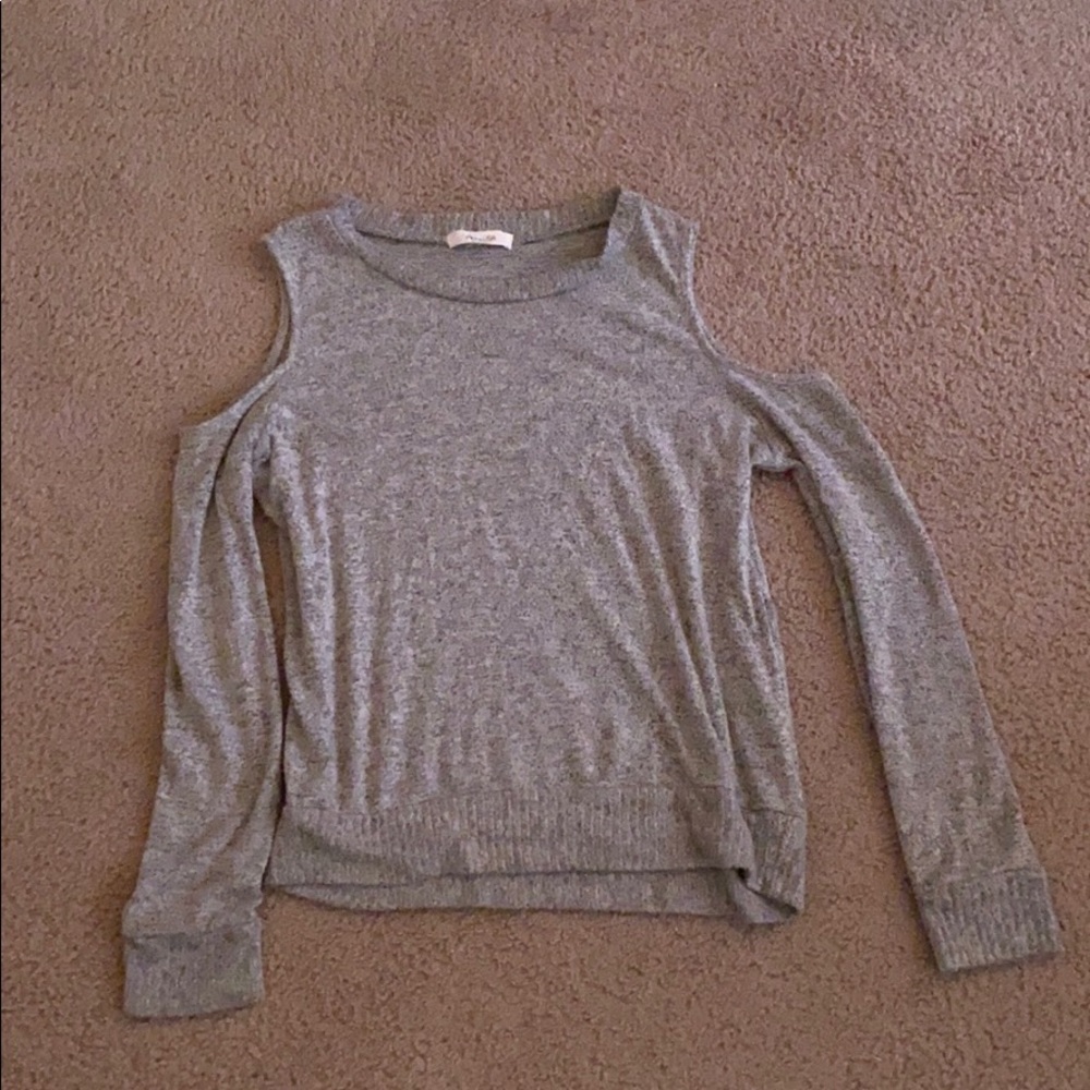 cold shoulder grey top